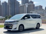 丰田 威尔法（进口） 2022款 2022款 双擎 2.5L HV 尊贵版